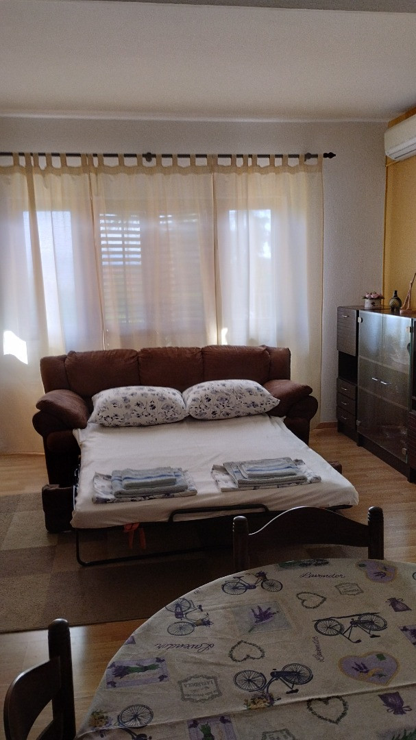 Apartman 3 - A2+2 na parterze, Apartamenty Sokolic - Nowy Vinodolski, blisko morza i centrum miasta, Chorwacja Novi Vinodolski